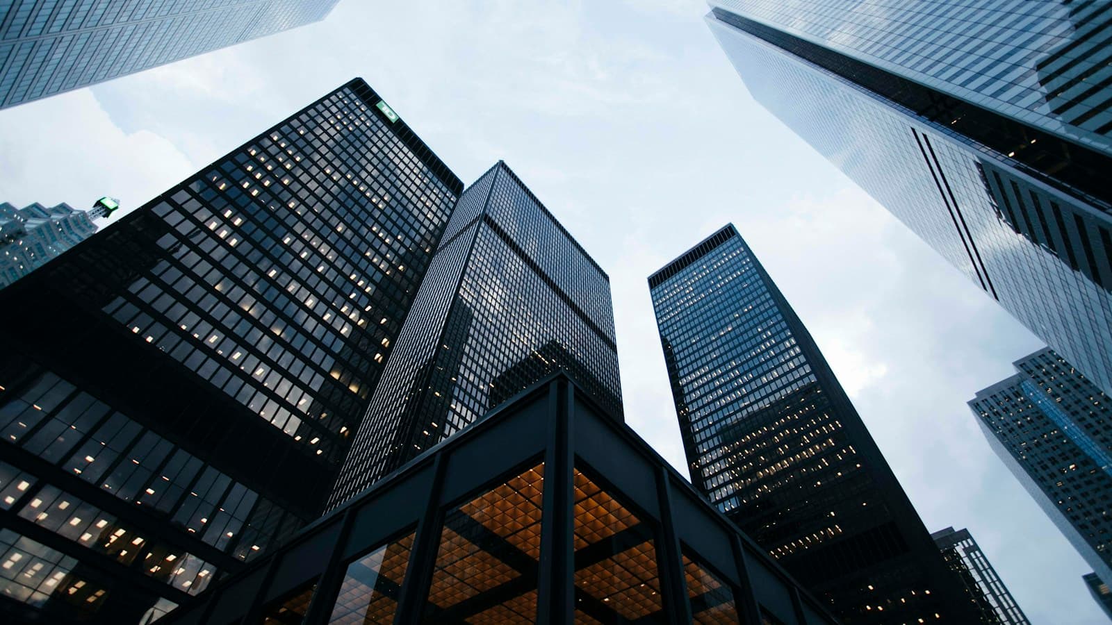 Wire: India’s private sector investment set to rise in 2026‑27, RBI bulletin says